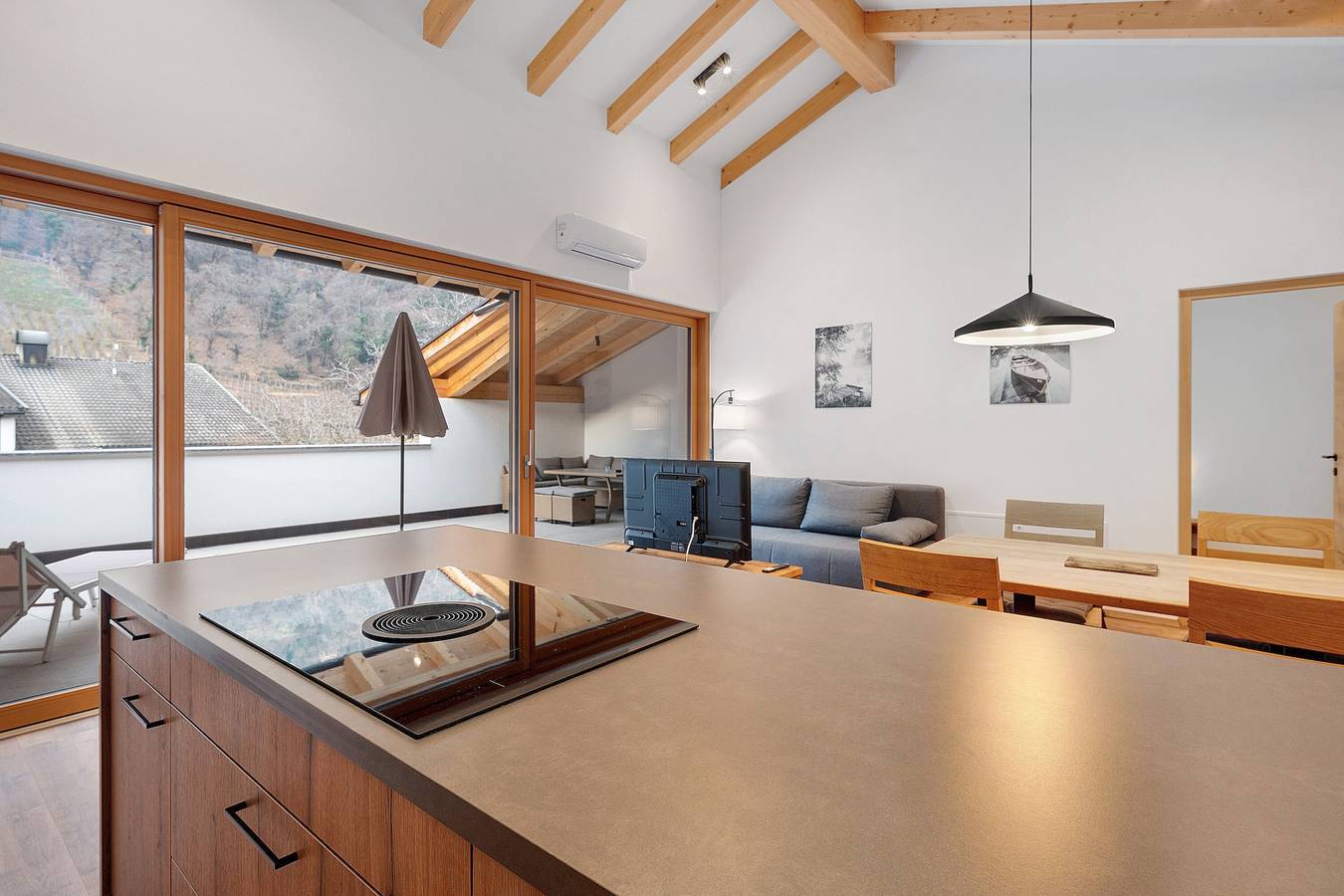 Entire apartment, Apartment 'Matscherhof Apple Blossom Exclusive' with Mountain View, Wi-Fi and Air Conditioning in Lana di Sotto, Lana