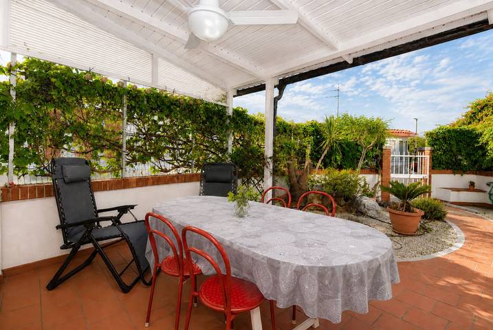 Villa Sandra in Marina di Modica, Modica