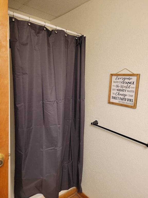 Log Cabin 12 with Hot Tub at Osborn Boat Ramp on Patoka Lake in Patoka Lake