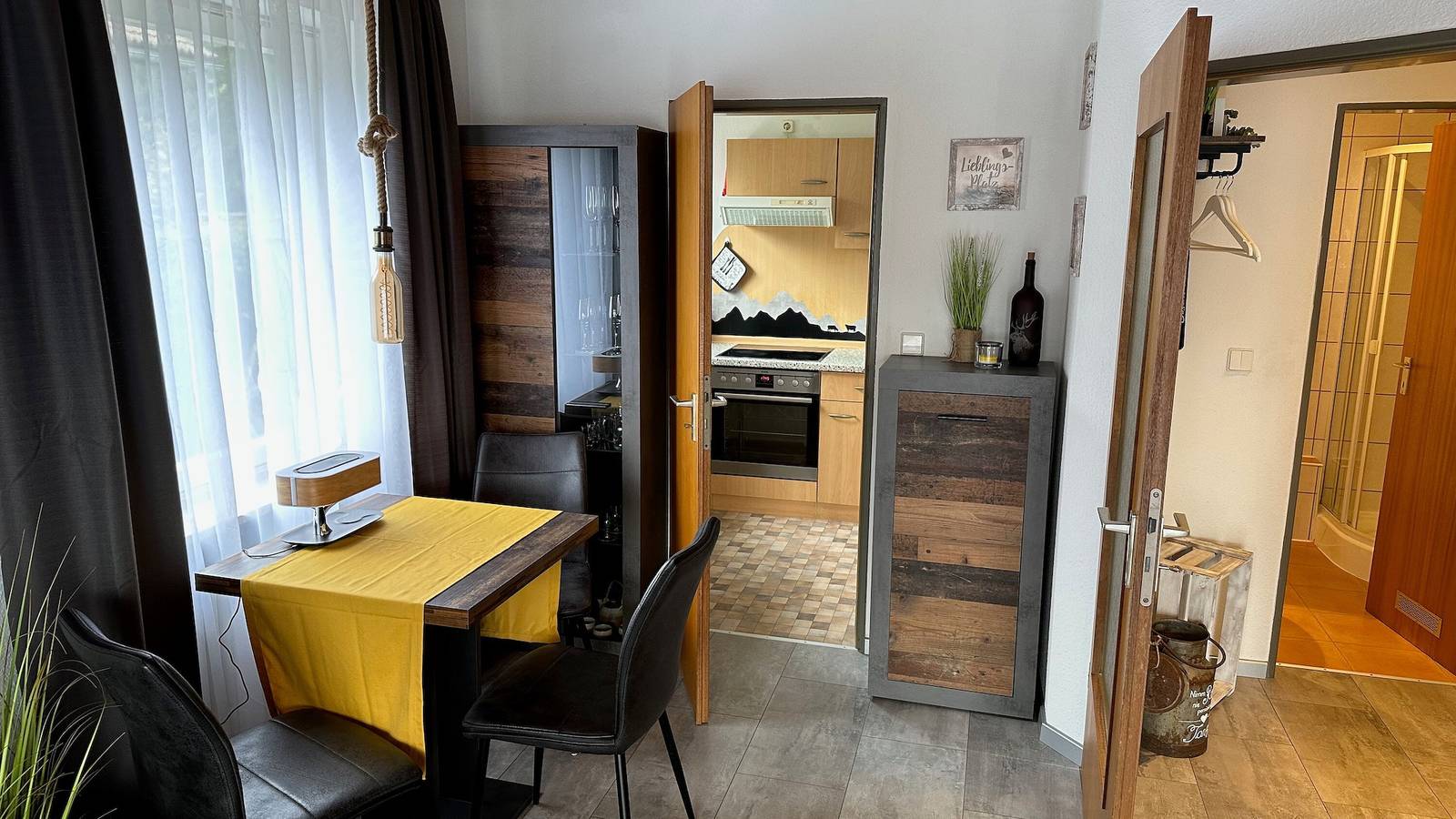 Ganze Wohnung, Ferienwohnung Bergliebe Müller mit Bergblick und Balkon in Fischen, Bayerisch Schwaben