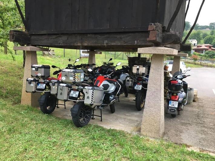 Hotel para 2 personas, con terraza y jardín en Comarca de Oriente - 4