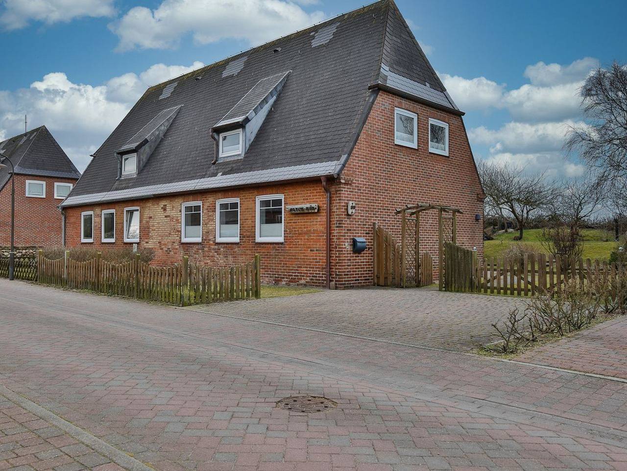 Plyck-Hüs - Tolles Ferienhaus mit umzäuntem Garten in strandnaher Lage von Hörnum. in Hörnum, Sylt