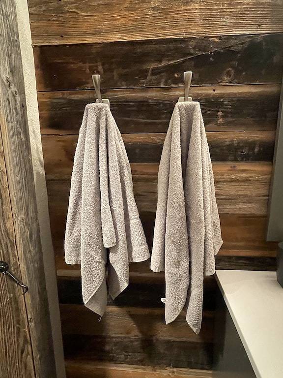 Makin Memories New cabin near Lake Texoma & Casino. A mile to marina/boat ramp. in Lake Texoma