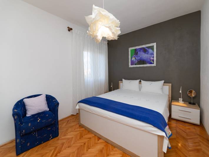 Appartement entier, Apartments Martić - Four Bedroom Apartment with Terrace and Sea View - (St) in Supetar, Brac