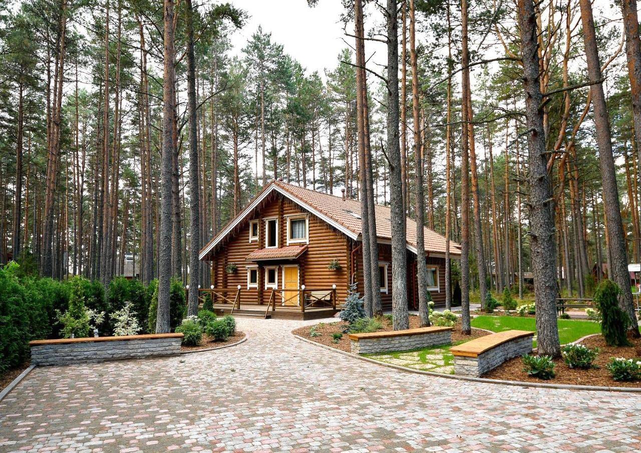 Okka Holiday Home in Lake Pskov
