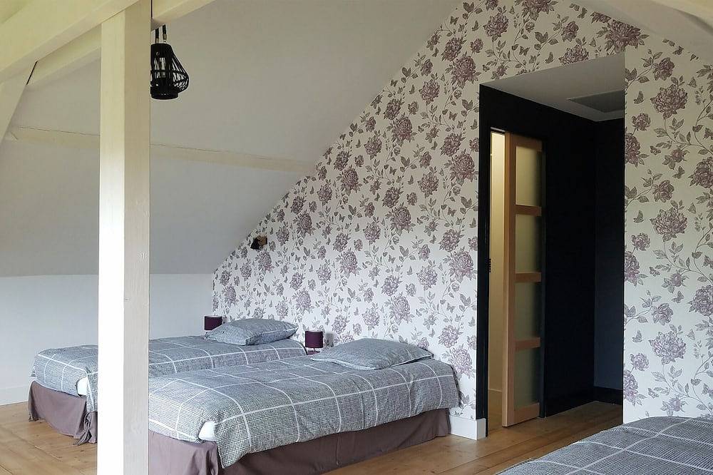 \"Le Petit Paradis Cozy Gite Classified 3 Keys Clé Vacances in Saint-Maurice-sur-Moselle, Épinal en omgeving