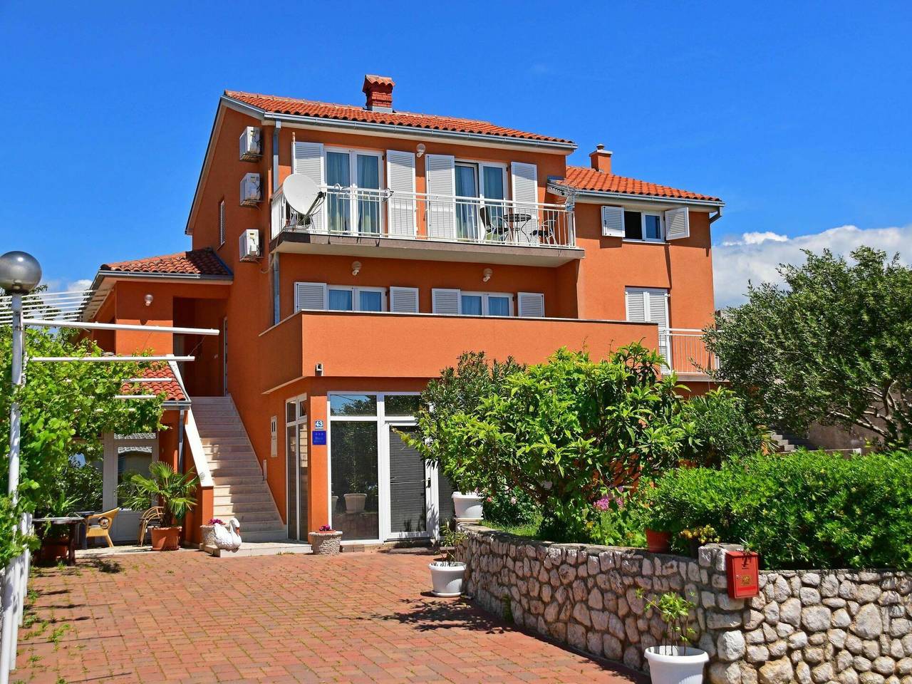 Appartamento vacanze a Kvarn a partire da 139€ a notte