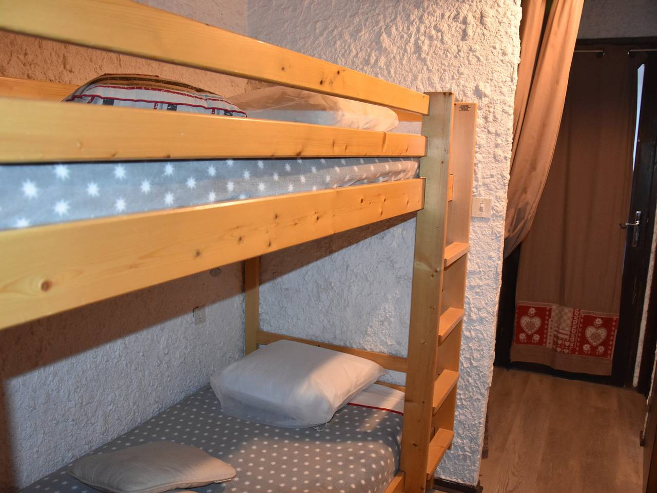 Entire studio, Studio for 4 people with terrace in Pralognan-la-Vanoise in Pralognan-la-Vanoise, Vanoise National Park