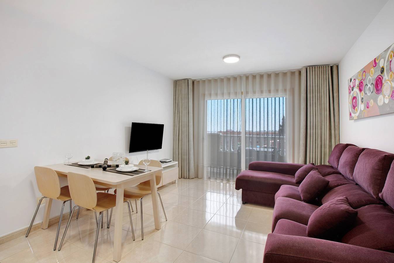 Appartement entier, Appartement de vacances 'La Perla E35 By Médano Rentals' avec piscine, balcon et Wi-Fi in Playa el Médano, Granadilla de Abona