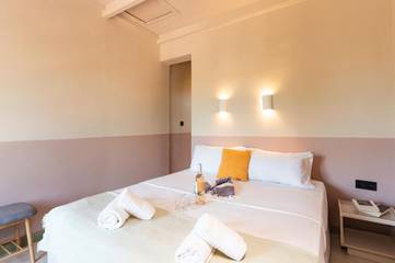Maison d’hôte pour 2 personnes, avec terrasse et jardin dans Methoni