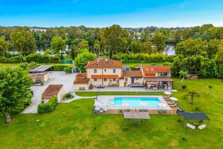 Chambre d’hôte pour 3 personnes, avec piscine et vue sur le lac ainsi que vue et jardin à Massarosa - 3