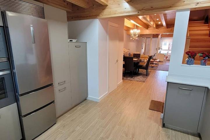 Chalet para 7 personas, con terraza y vistas en Comarca de Santander - 2