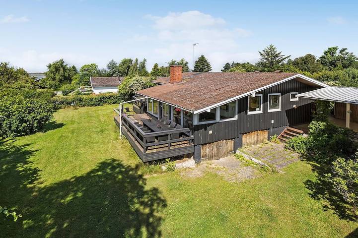 Ferienhaus für 14 Personen, mit Garten, mit Haustier in Vellerup