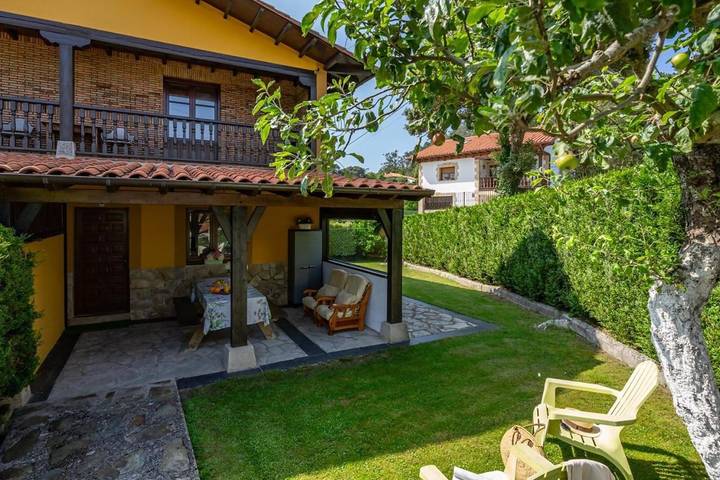 Casa rural para 4 personas, con Jardín en Ribadedeva