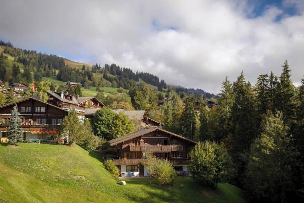 Ganze Wohnung, Graebi Appartement/Fewo, Dusche und Bad, Wc 8-Bettwohnung in Saanenmöser, Saanen