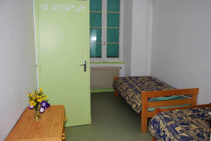 Location de vacances pour 3 personnes, avec jardin à Ambialet - 4