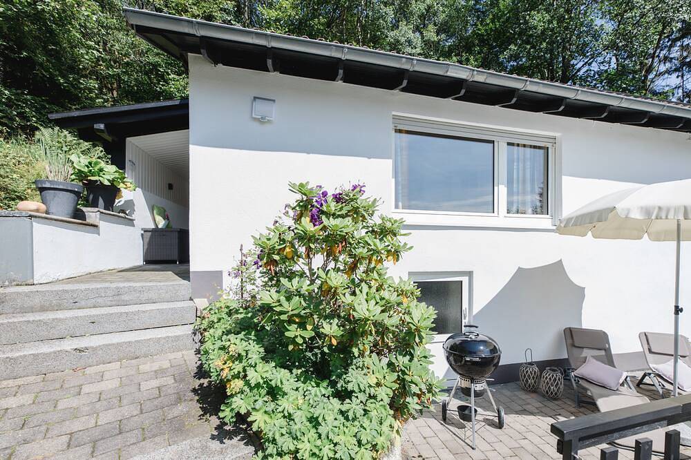 Ferienhaus am Waldrand direkt am Sauerländer Höhenflug in Eslohe, Hochsauerlandkreis