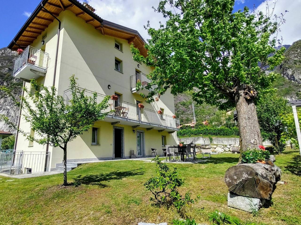 Ganze Wohnung, Lago di Mezzola 615 - Gruf 615.3 in Novate Mezzola (Dorf), Novate Mezzola