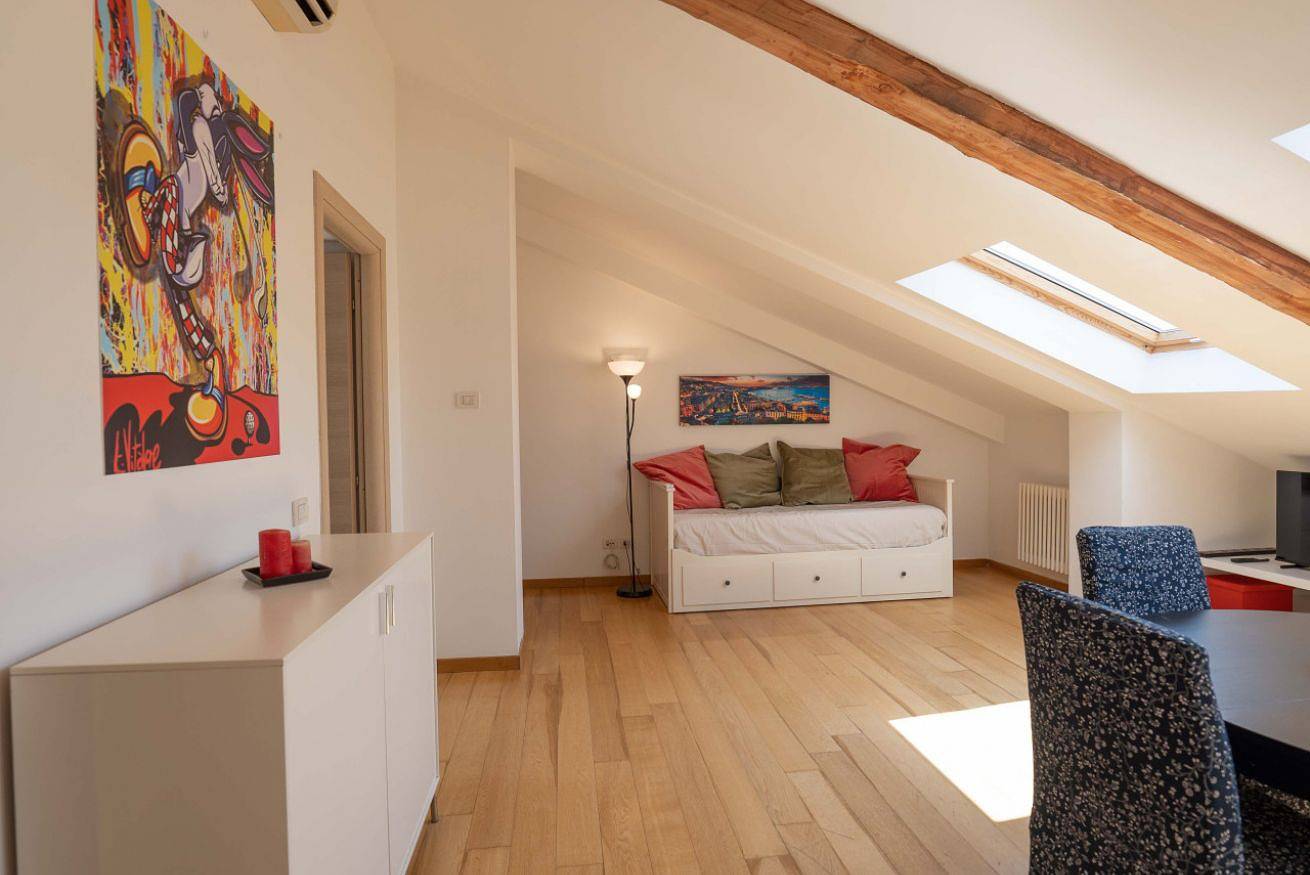 Ganze Wohnung, Dimora Cairoli 1F in Neapel, Neapel Provinz