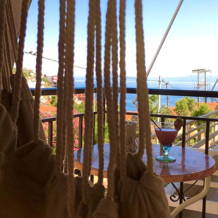 Maison d’hôte pour 2 personnes, avec Balcon et Terrasse ainsi que Jardin et Vue