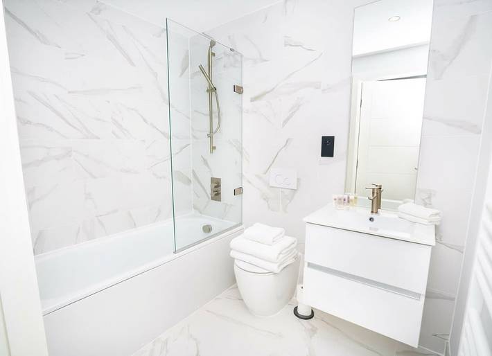 Appartement entier, Bright & Stylish Central Birmingham 2 Bed Flat in Birmingham, Région de Birmingham