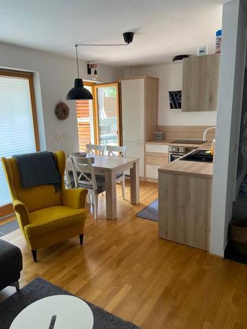 Gîte pour 4 personnes, avec jardin et vue dans Mojstrana