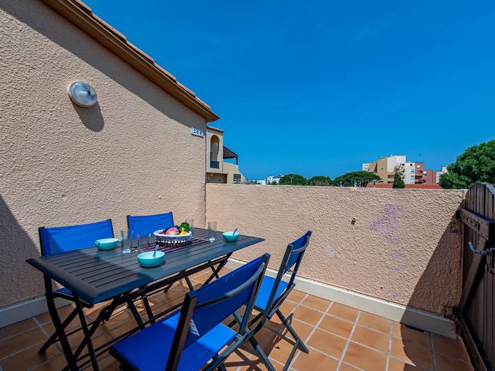 Ferienwohnung für 4 Personen, mit Terrasse und Ausblick in Leucate