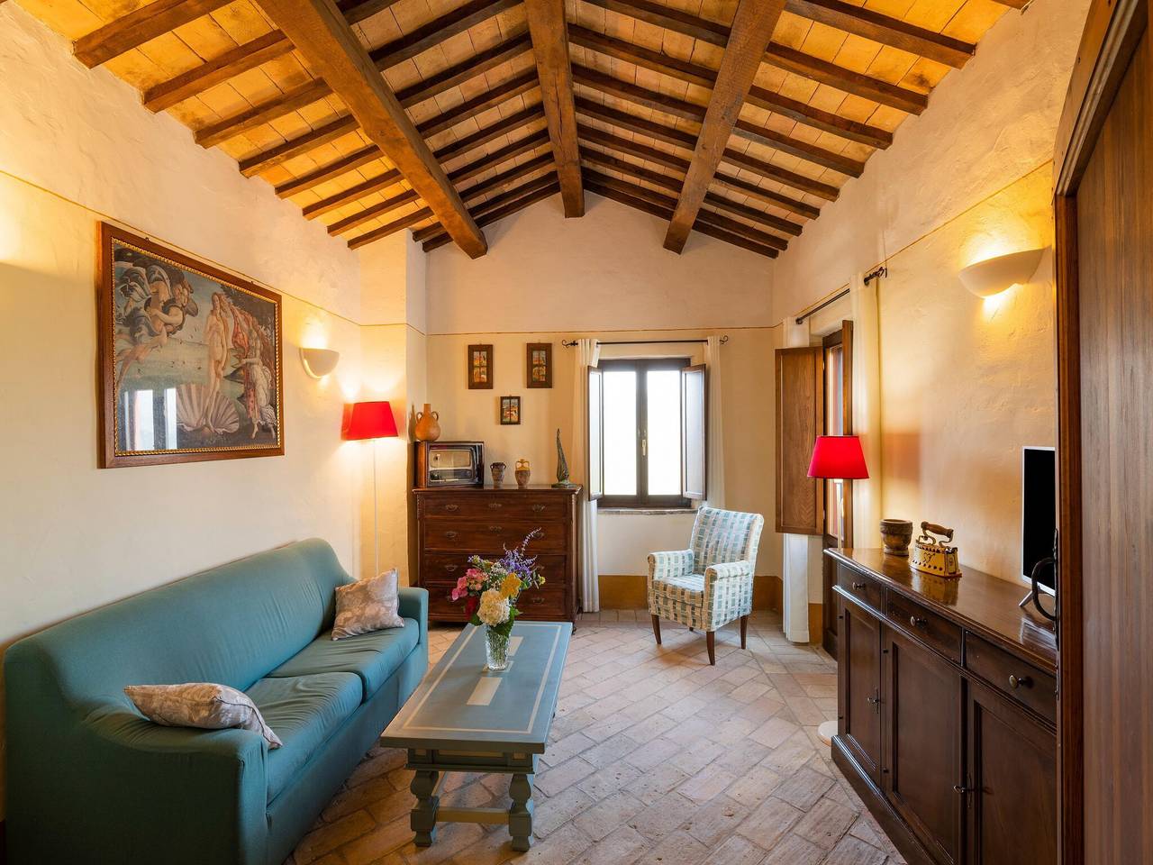 Ganze Wohnung, Elegantes Steinhaus mit Pool in Monte San Martino, Macerata Provinz