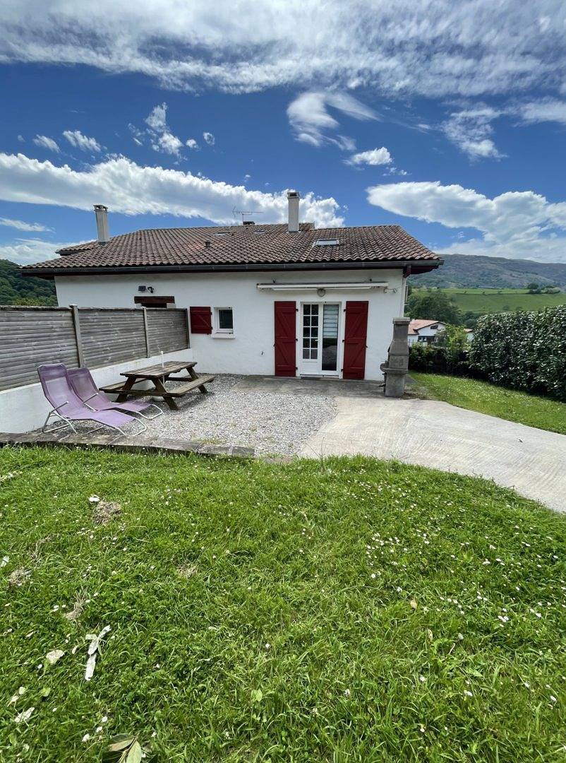 Appartement entier, Gite Bixta Eder, Pays Basque in Louhossoa, Région de Bayonne