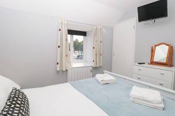 Holiday Home for 4 People in Wroxham, Norfolk, Photo 4