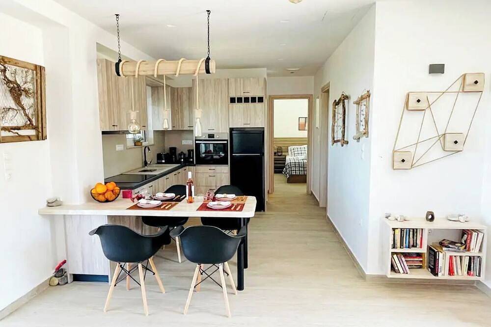 Phaedra House for relaxing holidays near Platanias in Platanias, Region de Chania