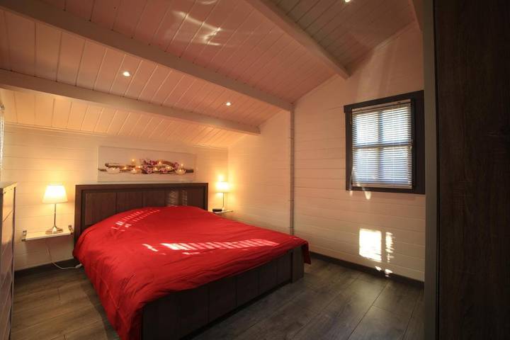 Gîte pour 4 personnes, avec Jacuzzi et Terrasse ainsi que Jardin et Piscine à Camaret-sur-Aigues - 4