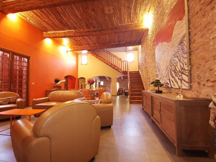 Gîte pour 14 personnes, avec jacuzzi et terrasse à Le Soler - 3