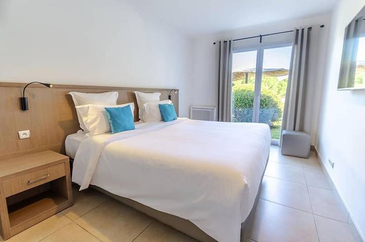 Villa pour 6 personnes, avec sauna ainsi que jardin et piscine à Calvi - 3