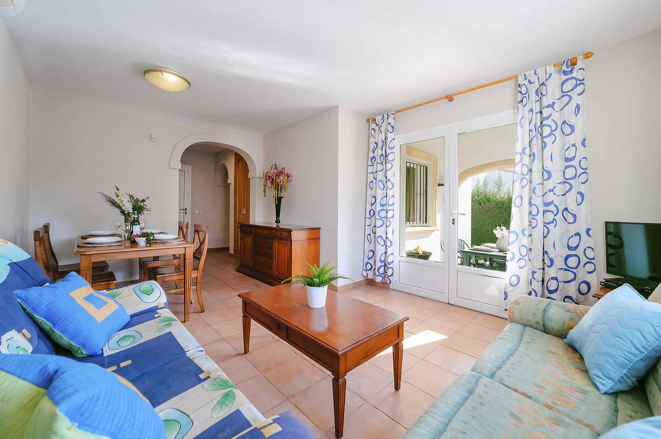 Villa für 4 Personen mit Garten in Granadella, Jávea