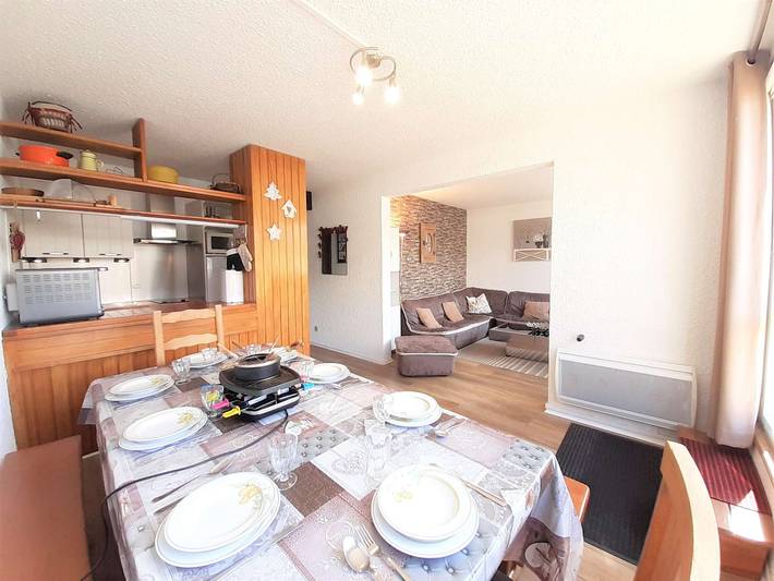 Appartement entier, Spacieux T3 8 pers, Piau-Engaly, terrasse, 2 chambres, ascenseur, casier à ski in Piau-Engaly, Aragnouet