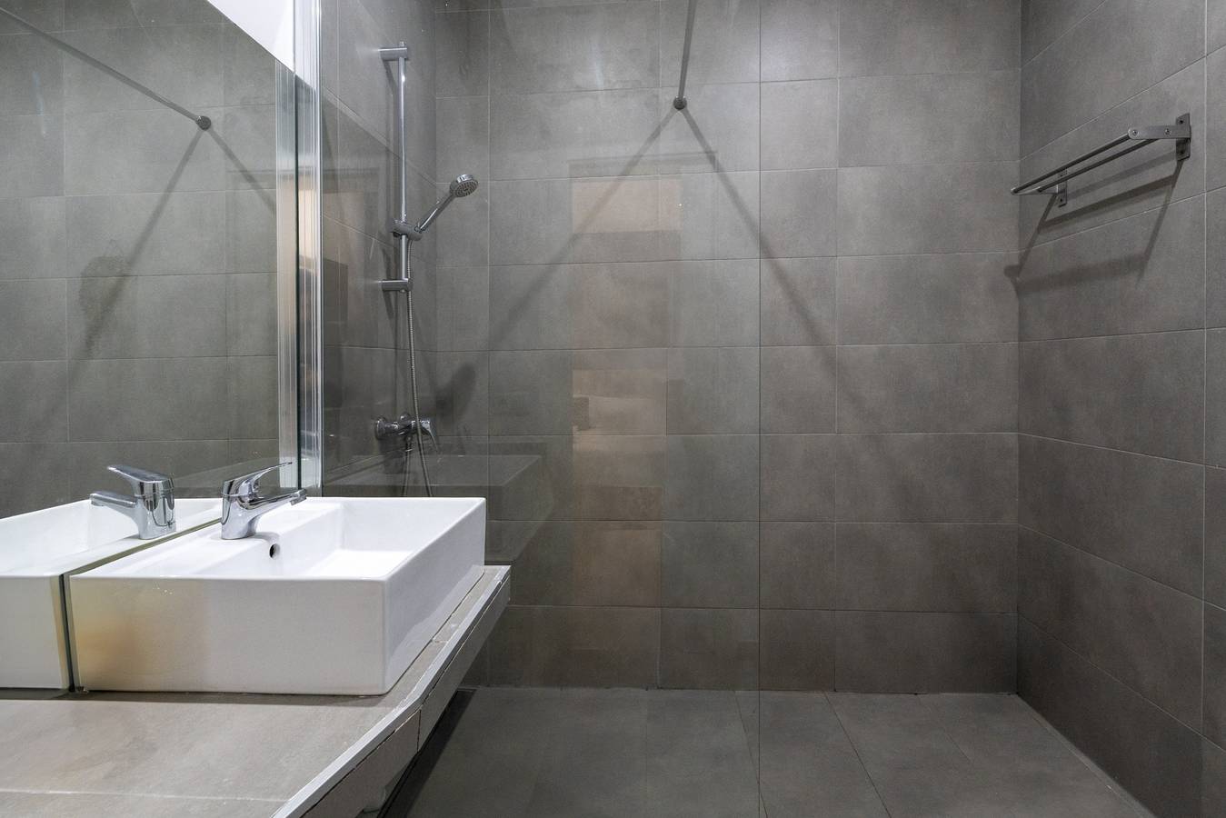 Entire apartment, M (Pre104B) Moderno diseño Madrid centro Sol 1 in Centro (Madrid), Madrid