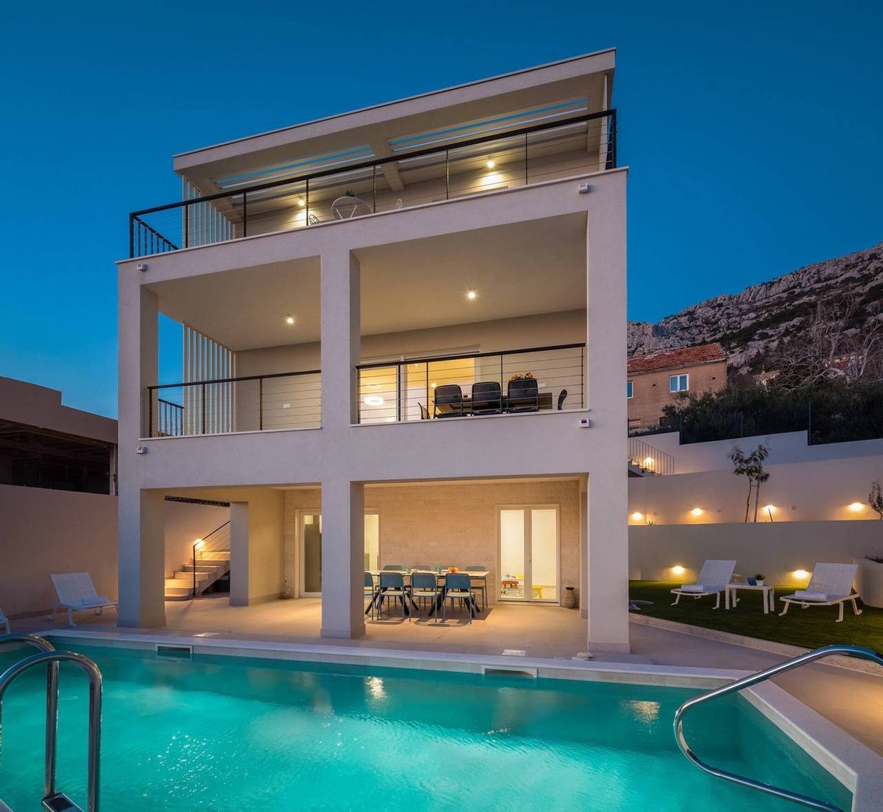 Willa dla 9 osób z balkon/ taras in Brela, Riwiera Makarska