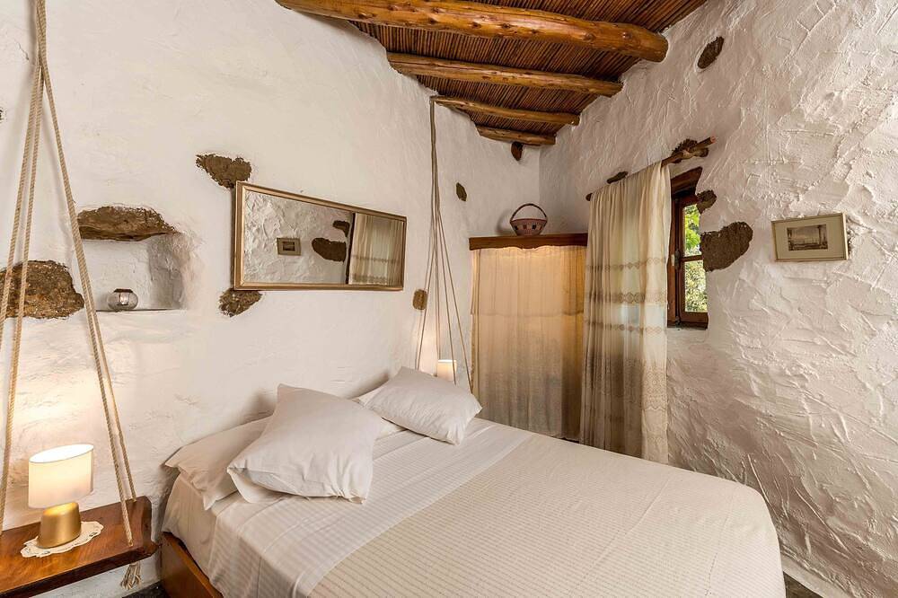 \"\"\"\"Potamos Cottage\" \"Natura Cottages\"\"\" in Lasithi