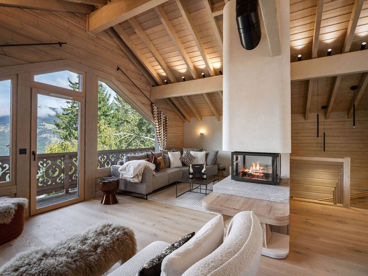 Appartement entier, Chalet raffiné avec accès direct aux pistes et jacuzzi in Albiez-le-Jeune, Région de Saint-Jean-de-Maurienne