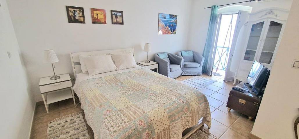Apartamento de férias para 2 pessoas, com vista e varanda em Cabanas de Tavira