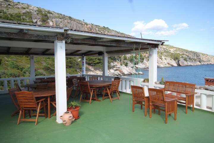 Ferienwohnung für 2 Personen auf Hvar