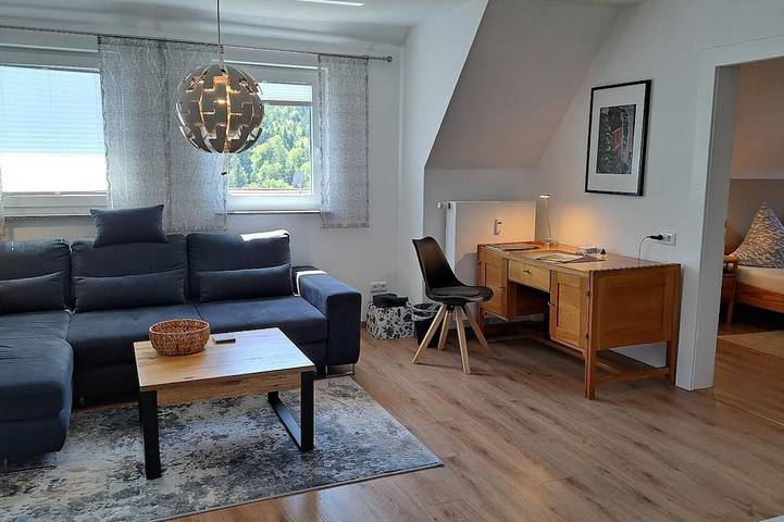Ferienwohnung für 4 Personen, mit Garten und Pool in Grafenau