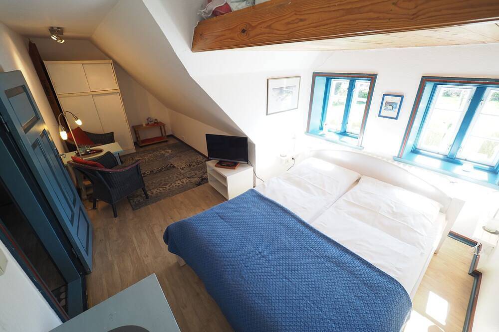 Ganze Wohnung, Ferienwohnung Hansen Hof 2 mit Garten und Terrasse im ländlichen Tinnum in Tinnum, Sylt (Gemeinde)