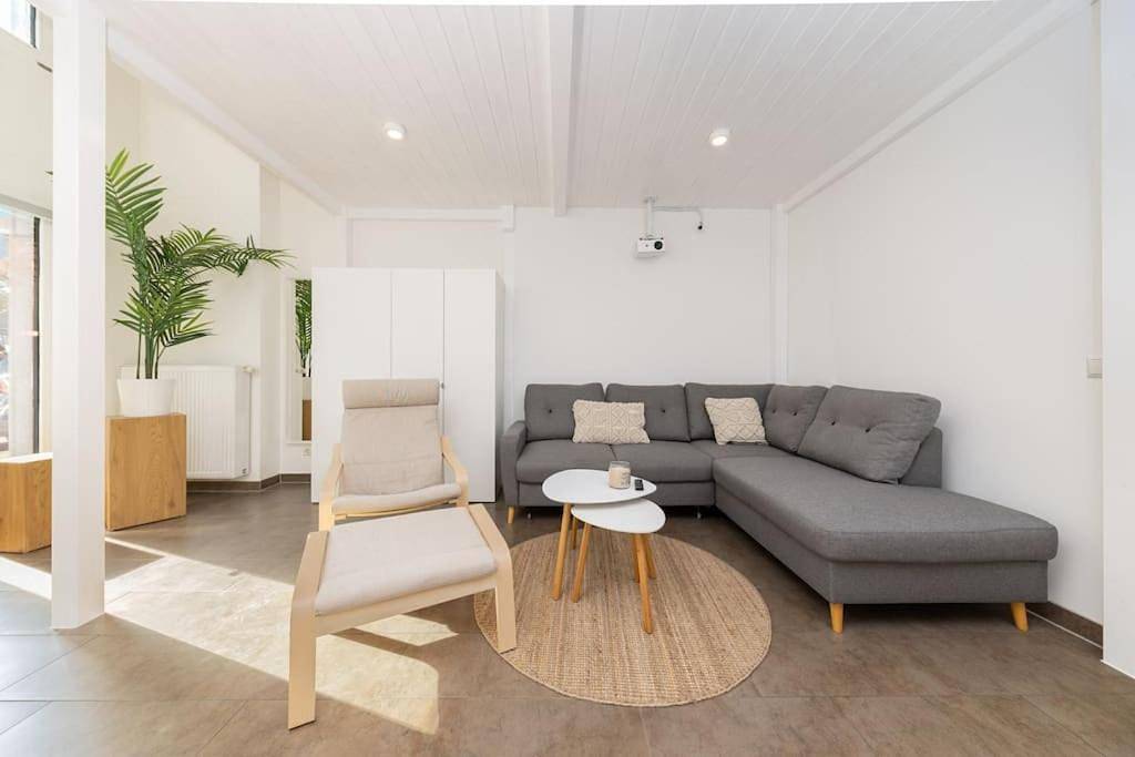 Geheel appartement, One-Bedroom Apartment in Mitte Berlin, Berlijn