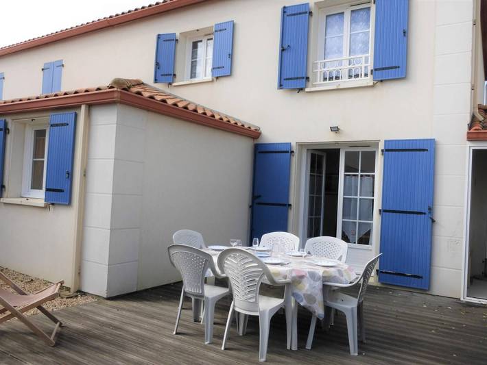 Location de vacances pour 6 personnes, avec piscine et terrasse à Bretignolles-sur-Mer - 2