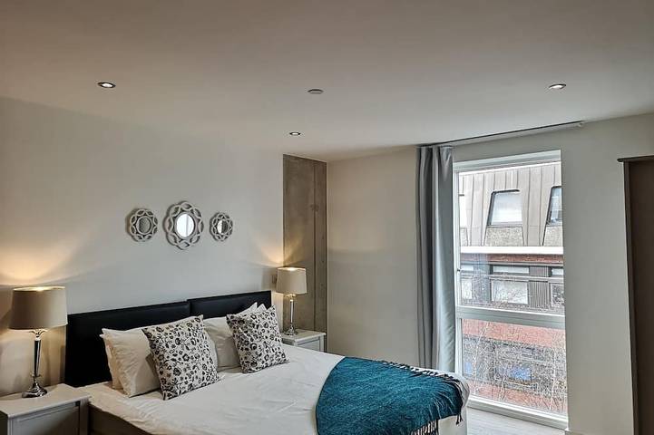 Gîte pour 7 personnes, avec Balcon à Watford - 4