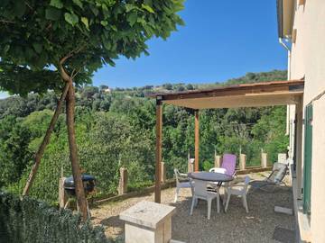 Gîte pour 2 personnes, avec terrasse à Reynès