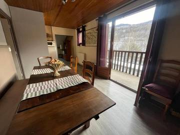 Gîte pour 4 personnes, avec vue et balcon à Vallouise