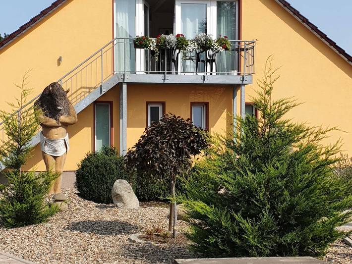 Ferienwohnung für 2 Personen, mit Terrasse und Garten in Schwülper